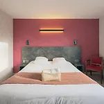 Logis La Chaumiere 3*