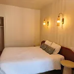 Hotel Logis La Chaumiere