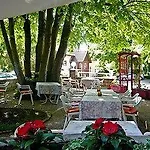 Hotel Logis La Chaumiere 3*