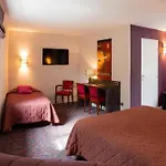 Logis La Chaumiere Hotel Arsonval