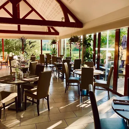 Logis La Chaumière Hotel Arsonval