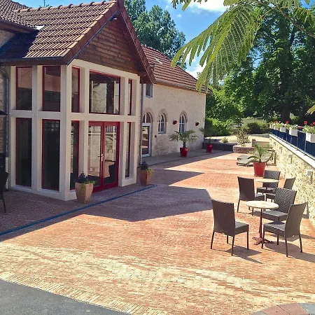 Hotel Logis La Chaumière 3*