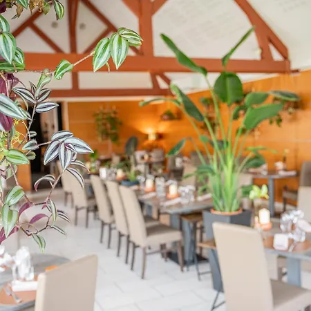 Hotel Logis La Chaumière