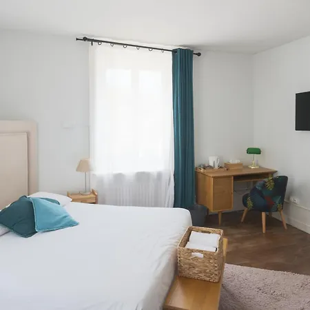 Logis La Chaumiere 3* Arsonval