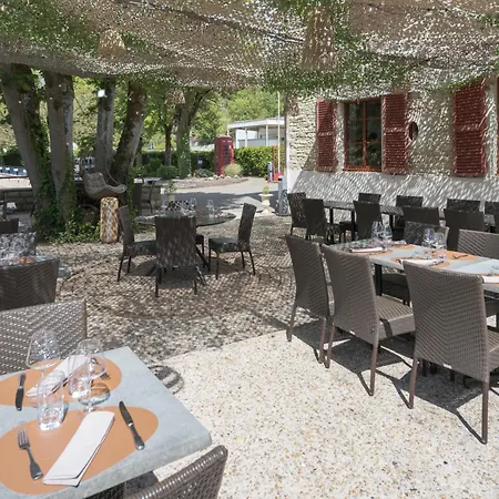Logis La Chaumiere Hotel Arsonval