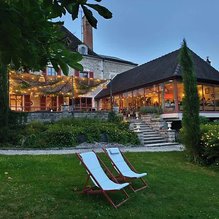 Hotel Logis La Chaumiere 3*