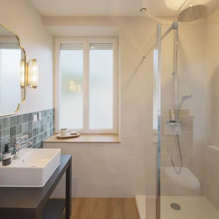 Hotel Logis La Chaumiere 3*