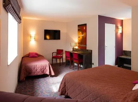 Logis La Chaumiere Hotel Arsonval