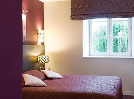 Hotel Logis La Chaumiere