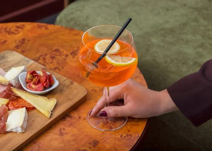 Logis La Chaumiere Arsonval