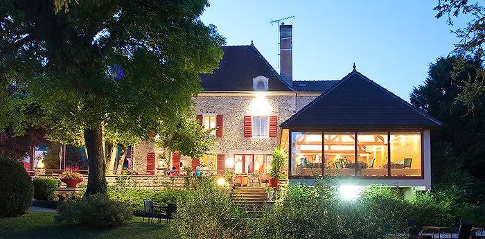 Logis La Chaumiere Hotel 3*