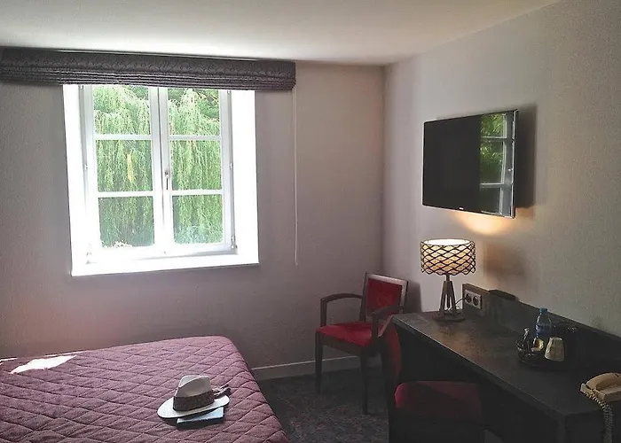 Hotel Logis La Chaumiere